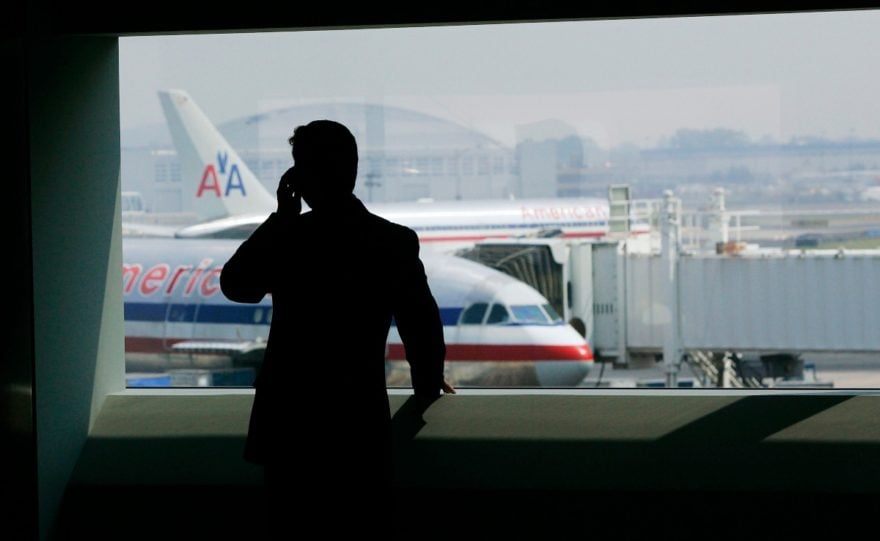 Evacúan terminal 5 del aeropuerto LAX tras amenaza de bomba