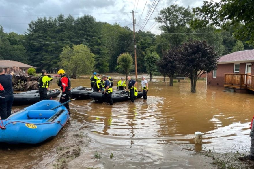 Decenas de desaparecidos en Carolina del Norte tras fuertes inundaciones por depresión Fred