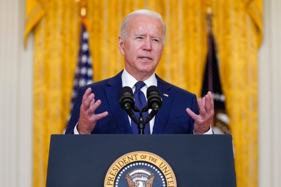 «Haremos que lo paguen», asegura Biden tras ataques en Kabul