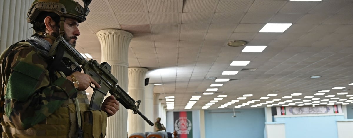 Talibanes ejecutan a cantante Fawad Andarabi tras prohibir música en Afganistán