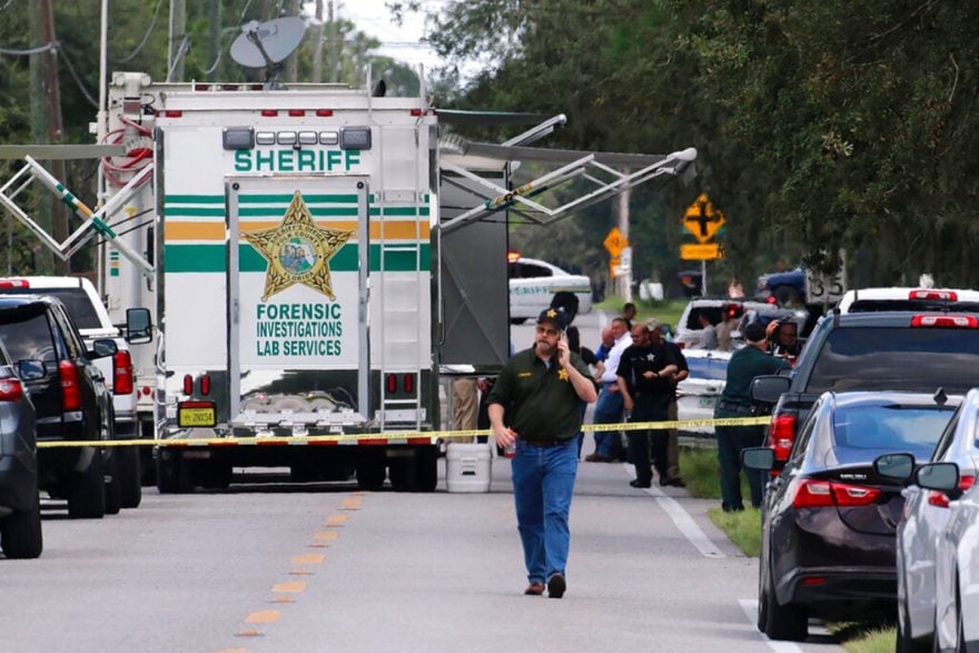 Difunden rostro del pistolero de Florida que mató a cuatro personas, incluido un bebé