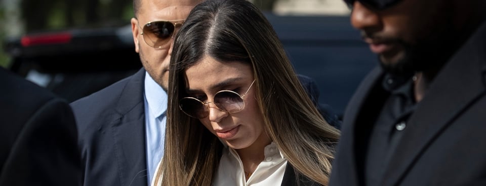 Mala noticia para Emma Coronel: Vuelven a retrasar su sentencia featured image