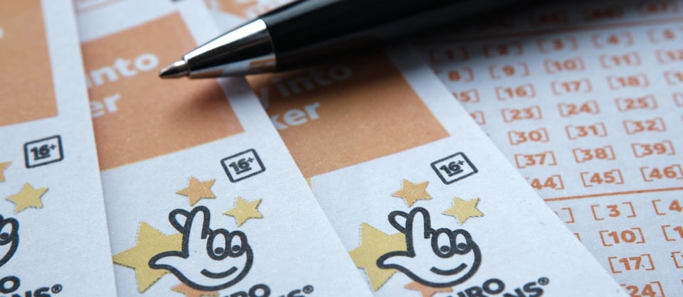 Se gana la lotería y muere de la peor forma featured image