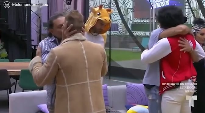 ¡El beso de Judas!