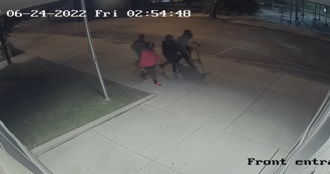 Adolescentes matan a abuelito