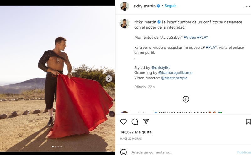 The singer reappears on social networks