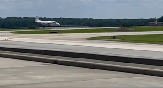 Copiloto muere aterrizaje emergencia: ¿La aeronave no estaba segura?