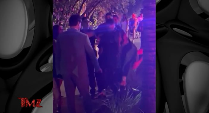 Rachel había peleando con otra rapera