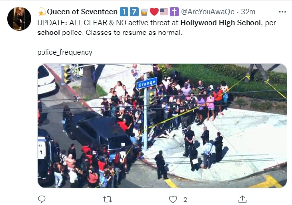 Policía evacua a los alumnos