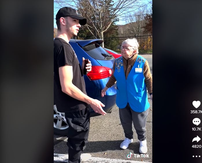 Influencer recauda dólares Walmart: El dinero no fue suficiente