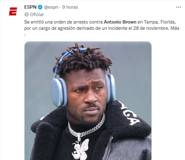 Policía le da orden de protección