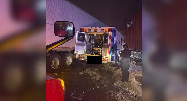 Accidente niebla Washington: Cierran la carreteta
