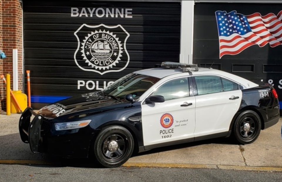 Departamento de Policía de Bayonne, Bayonne, Nueva Jersey, patrulla, MundoNOW