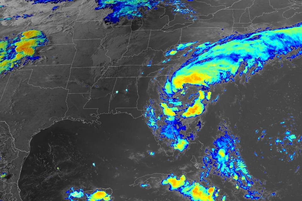 condiciones climáticas severas, tormenta Debby, MundoNOW