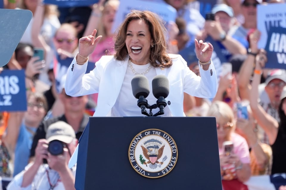 Kamala Harris thanks Taylor Swift and celebrities for their support