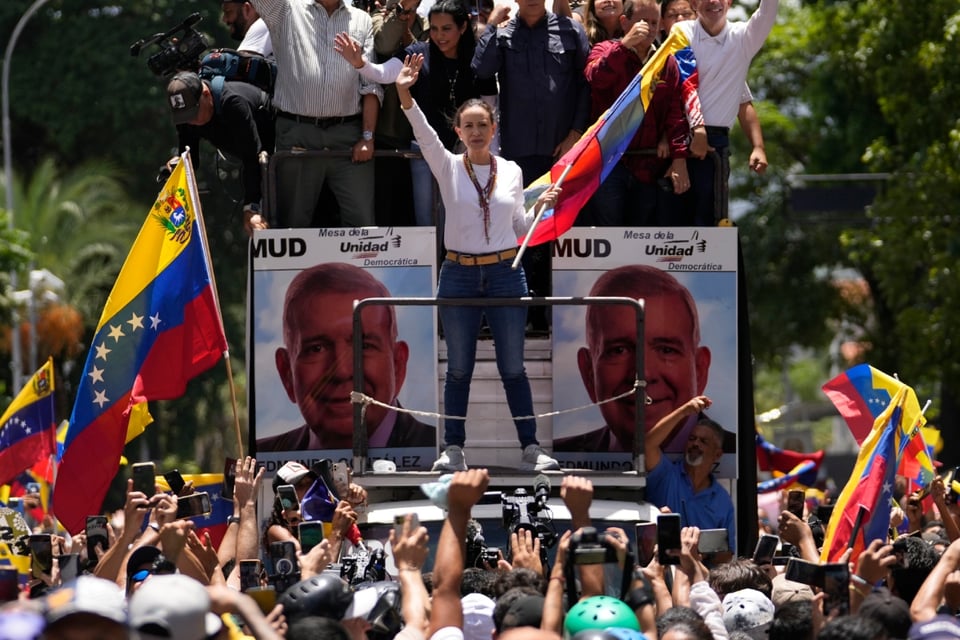 María Corina Machado, Venezuela, Nicolás Maduro, elecciones, MundoNOW, Pasaporte cancelado Daniel Elbittar
