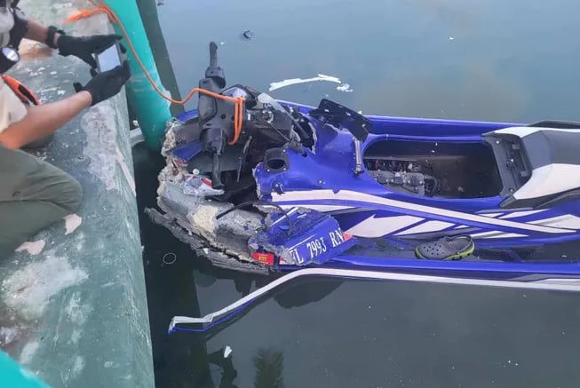 Padre e hijo mueren en moto acuática, hispanos,moto,accidente,florida