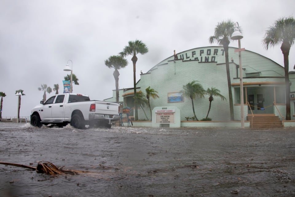 Debby se convierte en huracán, Clima, Lluvia, Inundaciones, Noticia