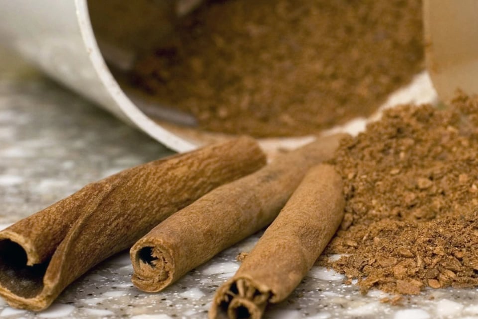 ¡Tercer recall en canela! FDA da alerta por presencia de químico