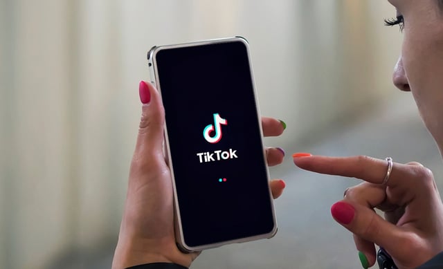 TikTok star announces the death of his newborn daughter