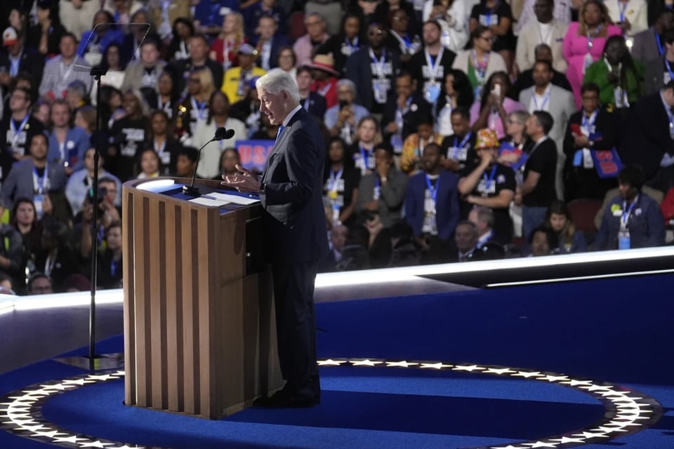 Bill Clinton critica énfasis de Trump y asegura victoria de Kamala Harris featured image