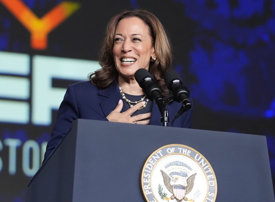 Kamala Harris aventaja a Donald Trump entre votantes latinos en Florid