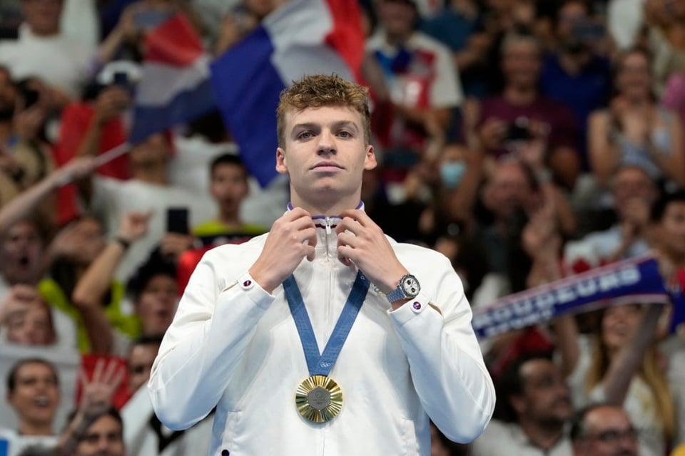 Léon Marchand, Michael Phelps, Bob Bownan, nadadores, MundoNOW