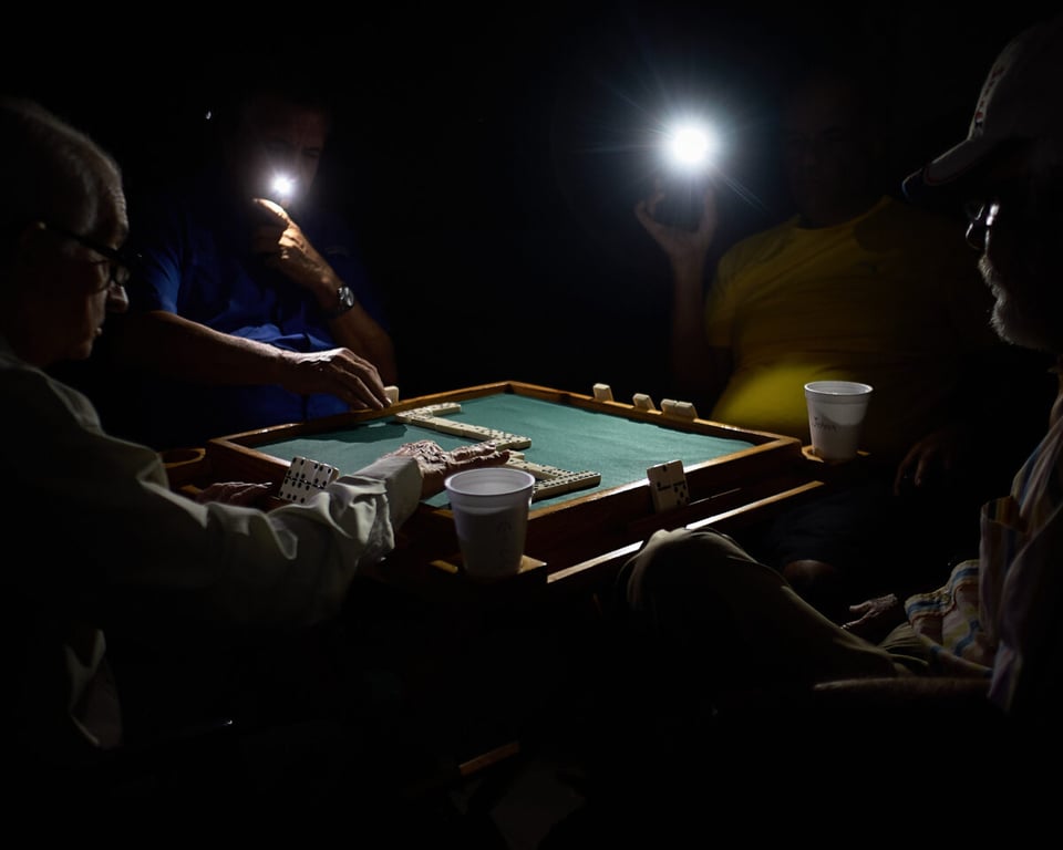 Apagón, en Venezuela, Afecta a 20 Estados, y Se especula, sabotaje