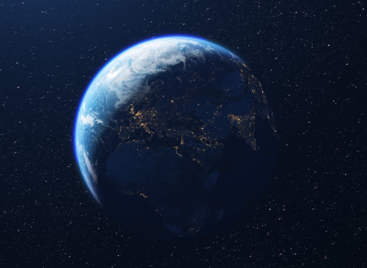 The Earth changes polarity and is it the the end of the world?