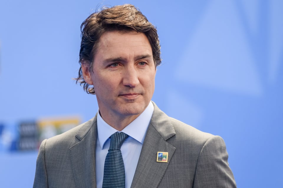 Trudeau advierte sobre las intenciones de Trump de anexar Canadá por sus recursos críticos