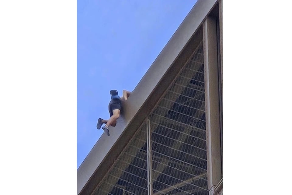 Torre Eiffel, evacuación, parís, Juegos Olímpicos, MundoNOW