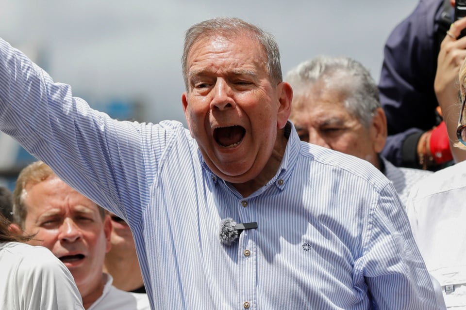  regime, asylum, opposition, electoral fraud, persecution, MundoNOW, Maduro Accused of Exile