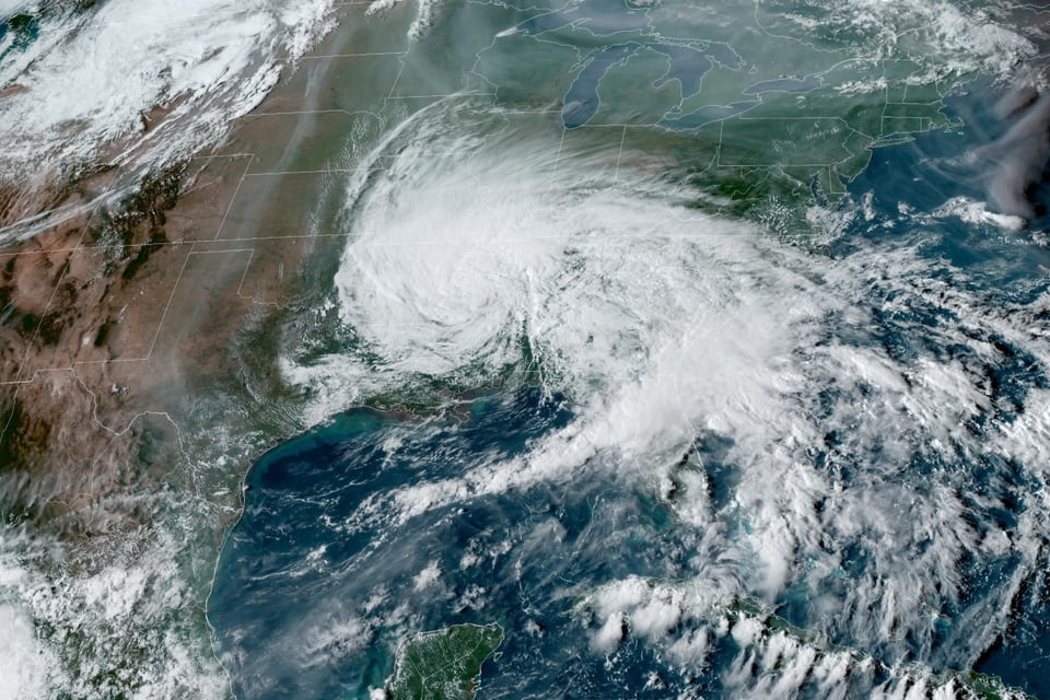 Pronostican tornados y tormentas eléctricas en medio del impacto del huracán Francine