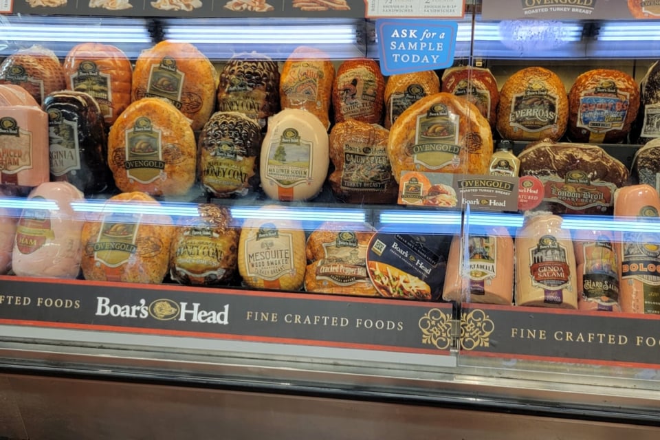Décima Muerte Reportada por Brote de Listeria por productos de Boar’s Head