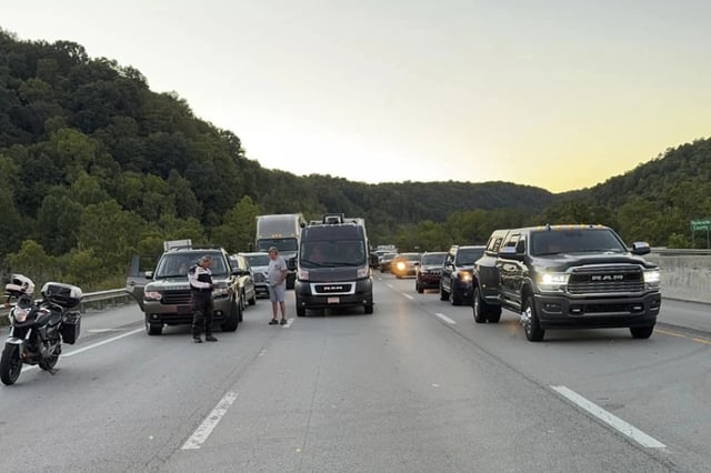 Search for the Kentucky freeway shooter continues