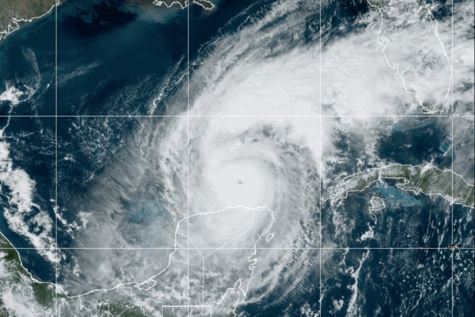 Huracán Milton tocaría tierra en Florida y se esperaría que su impacto durara hasta el jueves