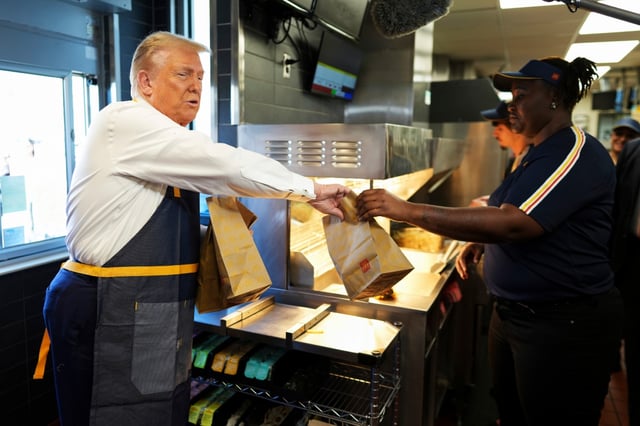 Trump makes french fries at a McDonald’s (VIDEO)