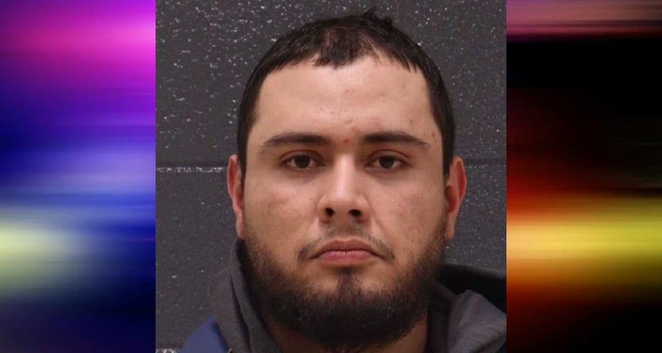 Hombre es acusado de torturar salvajemente a su esposa featured image