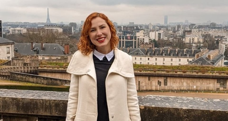 Trágica muerte de Fernanda Carolina, influencer brasileña atropellada en París featured image