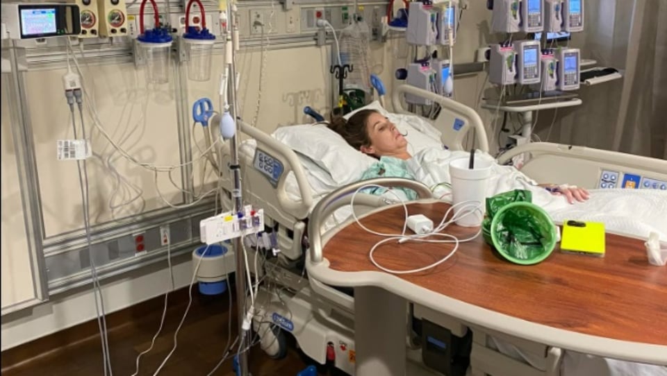 Maestra de Texas casi pierde la vida tras usar un tampón por ocho horas