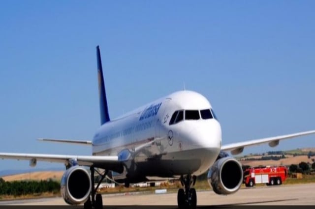 Two people found dead inside the landing gear of a JetBlue plane