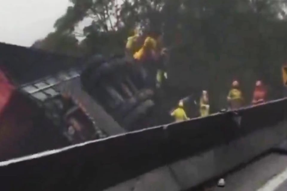 En accidente de tránsito, mueren nueve integrantes de equipo deportivo en Brasil