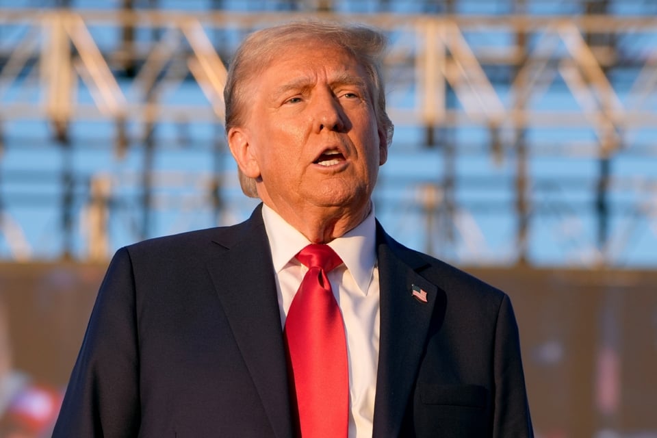 Trump insiste en imponer aranceles: «Es la palabra más bonita del diccionario»
