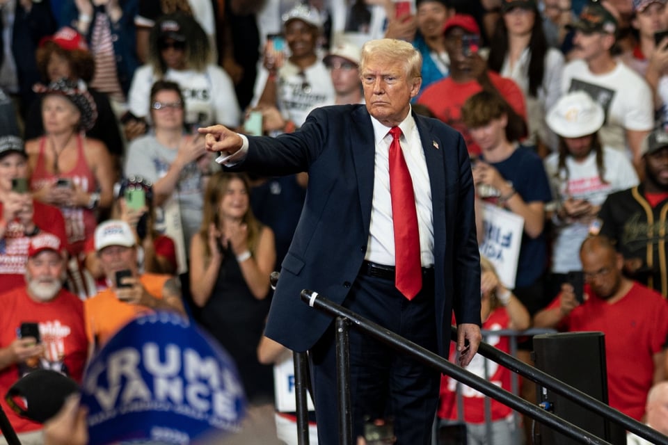 Trump gana terreno y crece su apoyo entre hombres latinos featured image