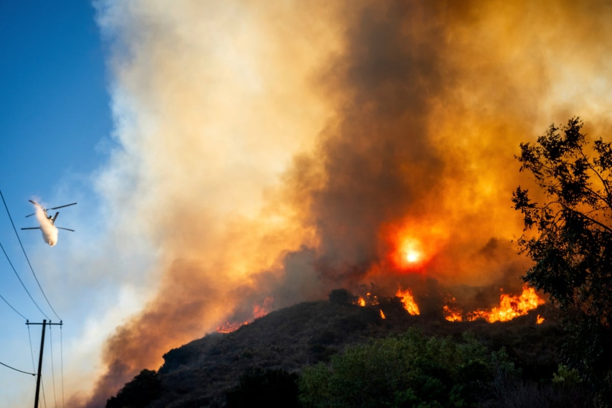 Evacuation orders issued for new wildfire in northern Los Angeles County