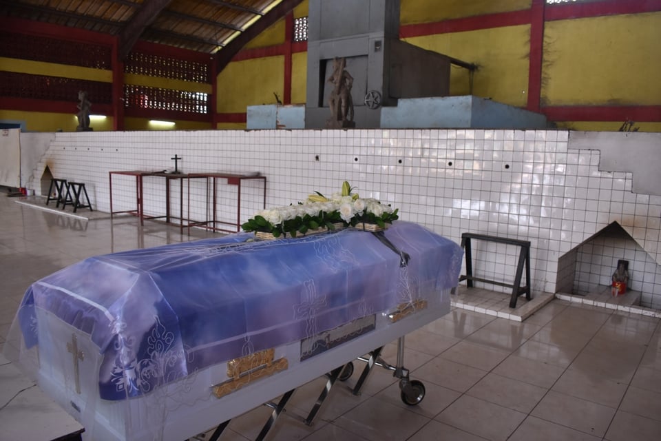 India, muerte, resurrección, MundoNOW