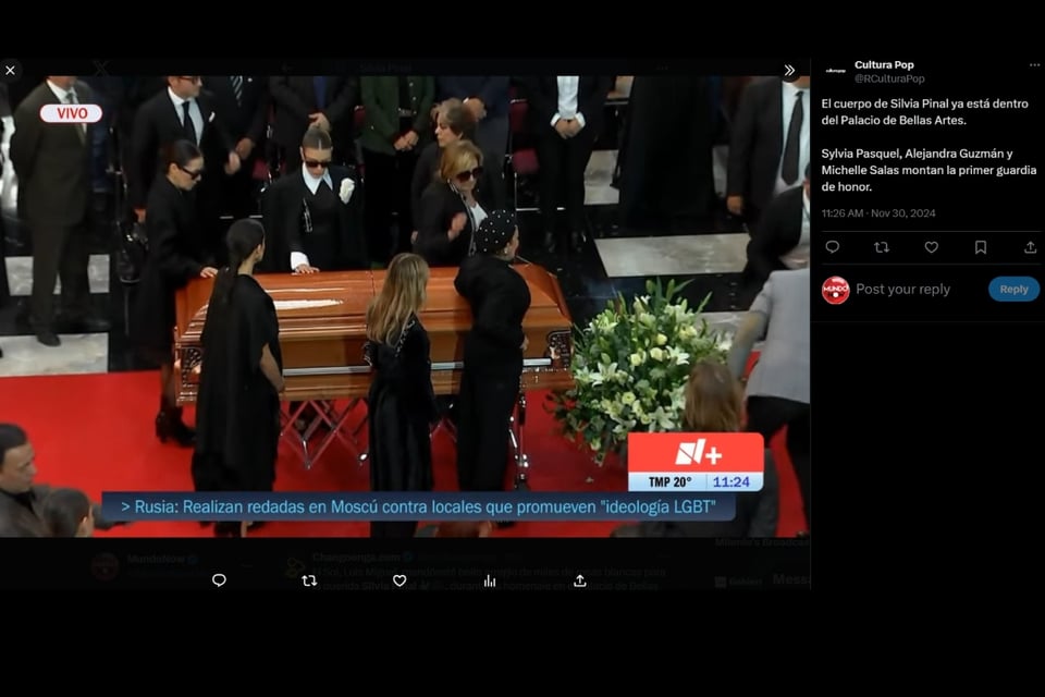 TRIBUTE TO SILVIA PINAL HELD AT BELLAS ARTES, silver pinwheel, Fine Arts, family, film diva, legacy, MundoNOW