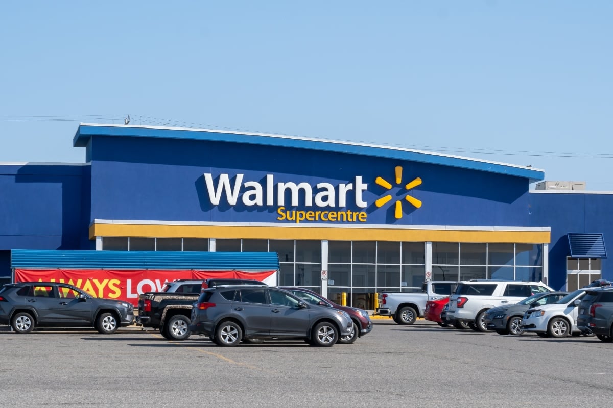 Walmart Warns of Price Hikes Due to Trump Tariffs