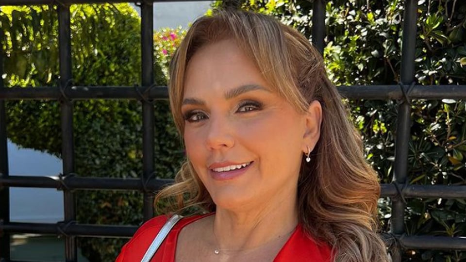 Actriz mexicana  Amairani Romero llora la muerte de su ‘hija’ featured image