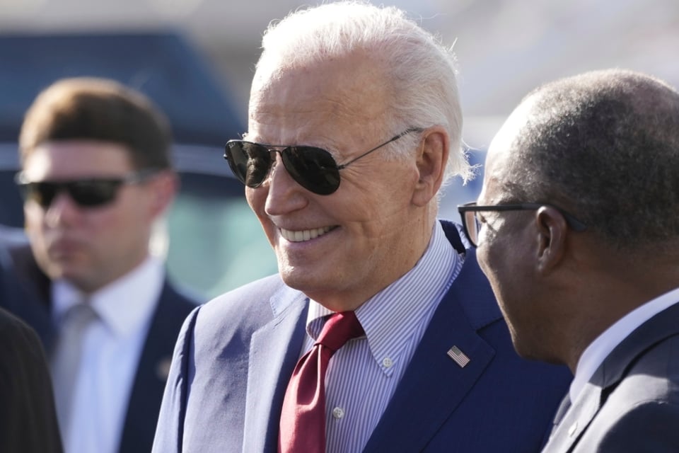 Biden reappears after pardoning his son and they notice something on his face